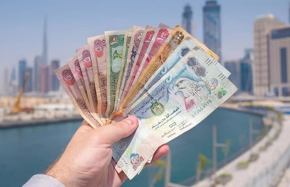 Why 5% more companies in UAE are paying bonuses this year