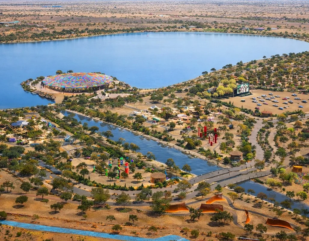 Dubai Ruler announces new attraction Al Layan Oasis with open-air cinema, lake, camping