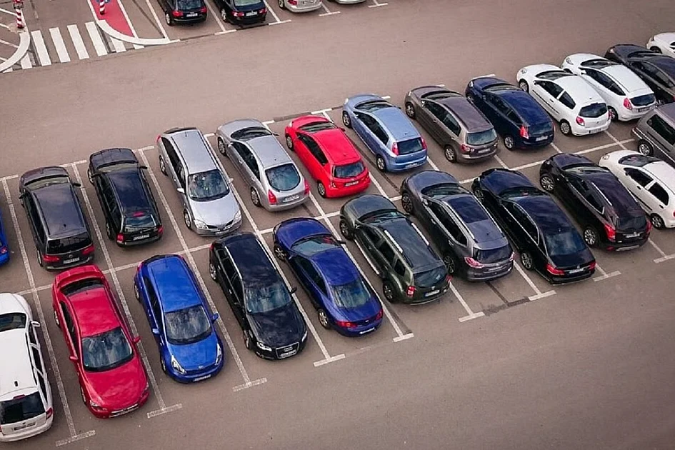 Dubai announces revised paid parking timings for Ramadan; two hours free