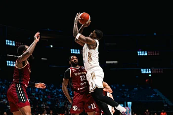 Dubai Basketball clinch ABA League playoffs spot with big win