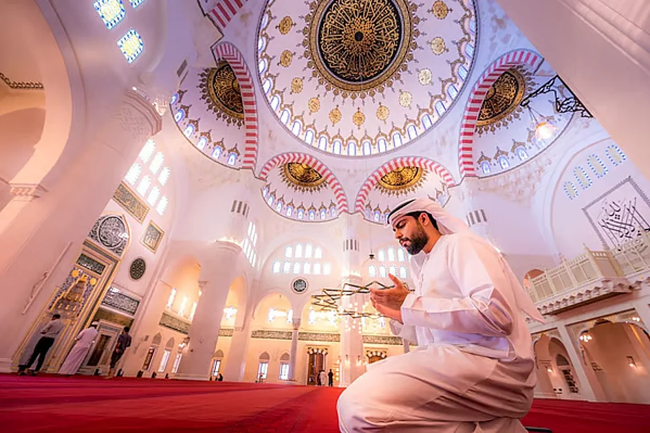 Die Vereinigten Arabischen Emirate geben den 18. Februar als ersten Tag ...