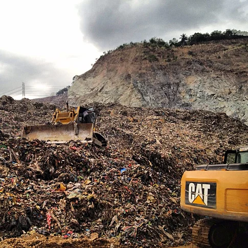 50 feared missing after another Philippines landfill collapse