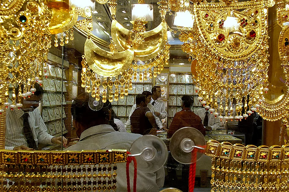 Silver outshines gold, jumps over 3% in early Dubai trade