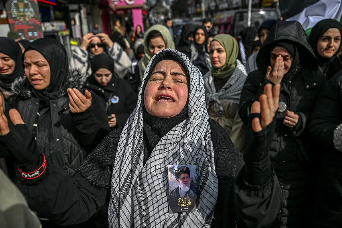 Attack in western Iran kills 43 members of security forces, local media reports