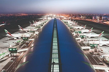 Flight disruptions: UAE residents open homes, offer meals to stranded travellers