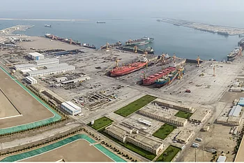 Oman denies new attack on fuel tank, confirms operations continue uninterrupted