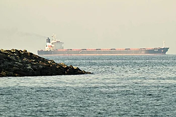 US-Israel-Iran war: Filipino sailors stuck in Hormuz experience fear, boredom