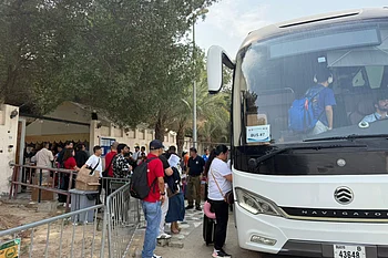 Philippines charters special flight to fly home over 450 Filipinos from UAE on March 13