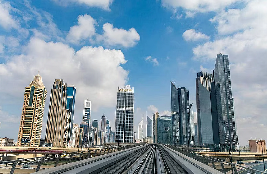 Fair to partly cloudy conditions expected; temperatures to dip to 20ºC in Abu Dhabi