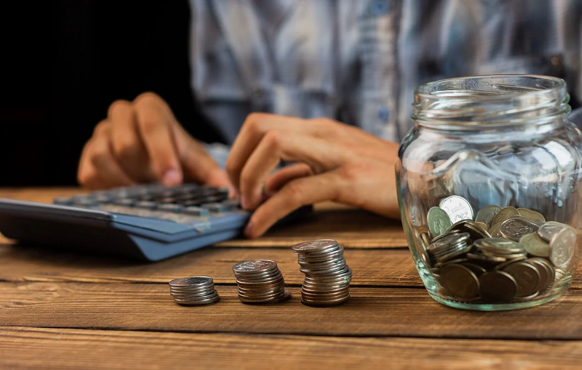 Best savings tools in UAE: High-yield accounts, fixed deposits or National Bonds? 