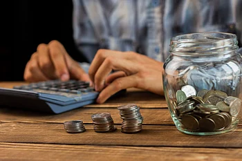 Best savings tools in UAE: High-yield accounts, fixed deposits or National Bonds?