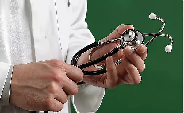 UAE allows college, university faculty members to practise at health facilities