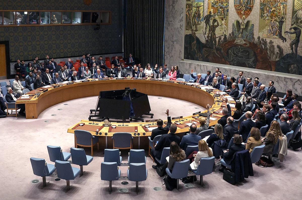 UAE deeply regrets UN Security Council failure to adopt Hormuz resolution