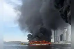 Dubai authorities clarify smoke in Al Jaddaf area due to boat fire