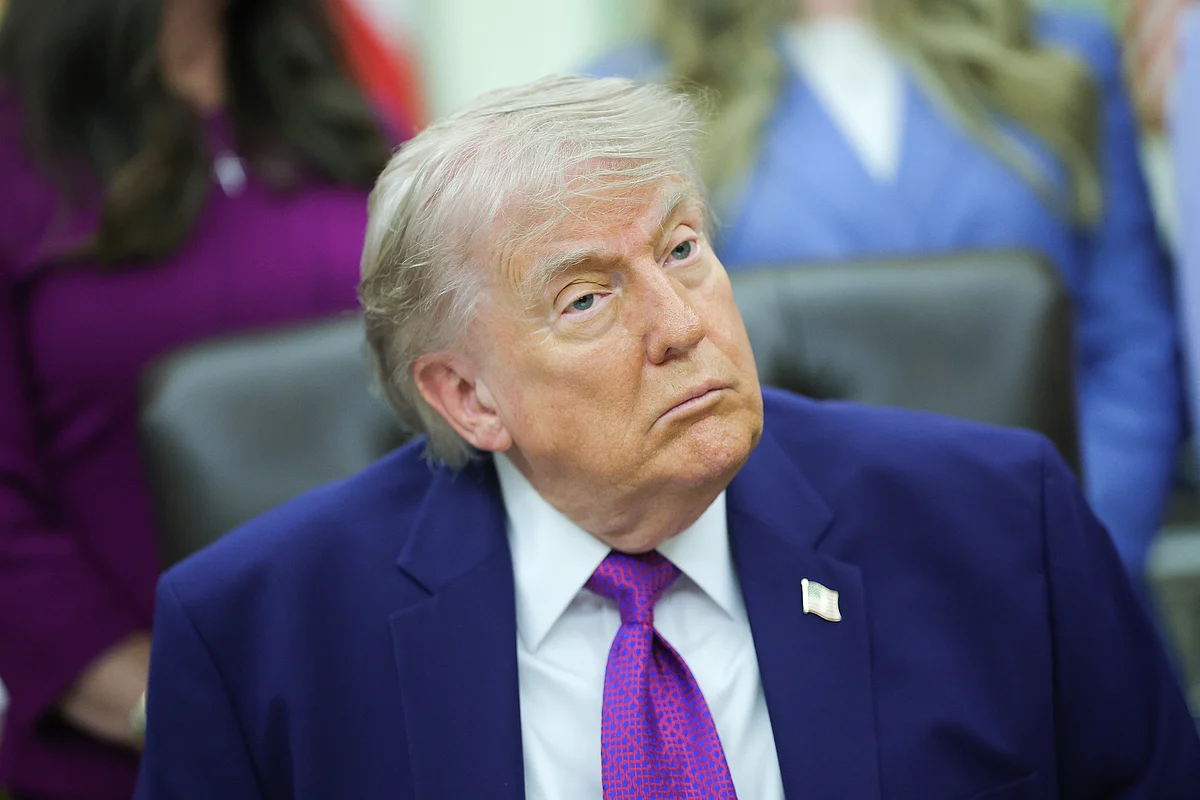 Trump says ceasefire is 'on massive life support'; vows victory over Iran