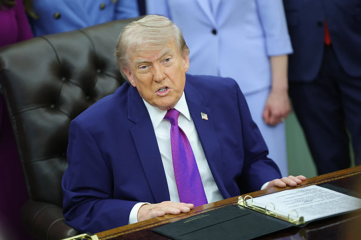 Trump says ceasefire is 'on massive life support'; vows victory over Iran