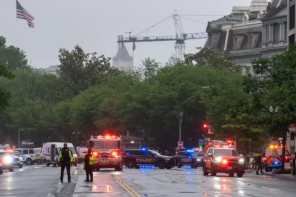 Gunman opens fire near White House while Trump inside; suspect shot ...