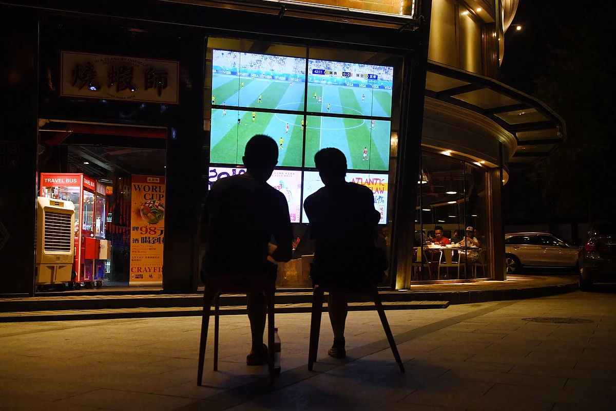 UAE fans prepare for Fifa World Cup: TV screen sizes fly off shelves