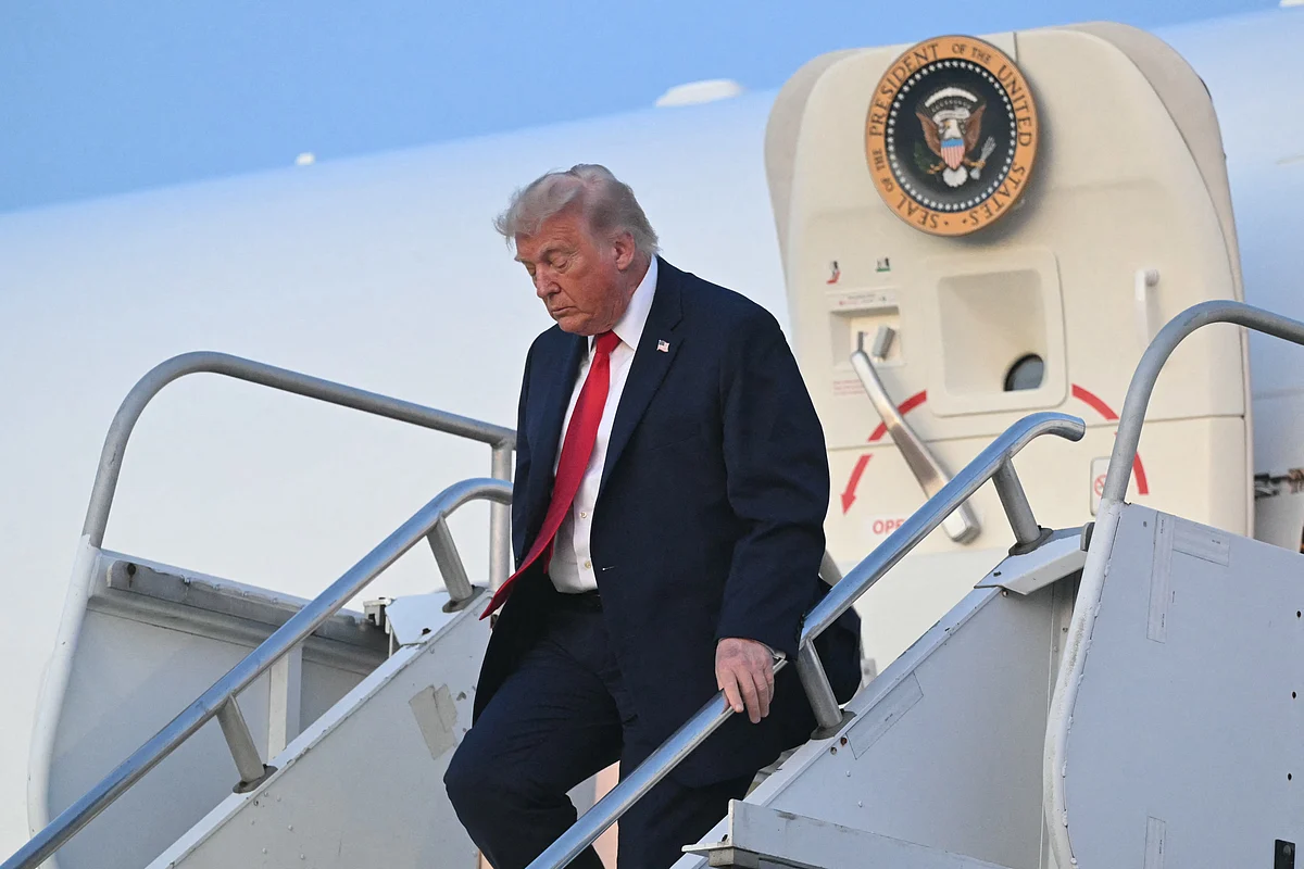 Trump says he would not unfreeze Iran's assets, lift sanctio