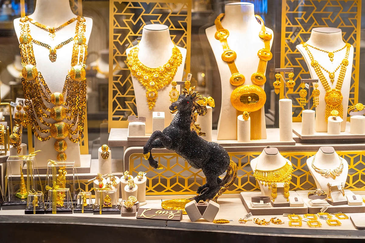 Dubai gold prices hold steady as Israel-Iran tensi