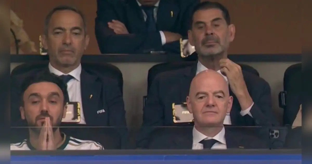 Wie FIFA-Präsident Gianni Infantino Spiele in drei Ländern besucht