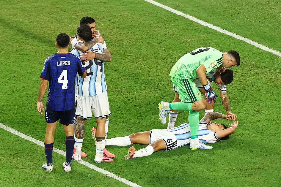 Argentinien übersteht heldenhafte Aufholjagd der Kapverden und erreicht ...