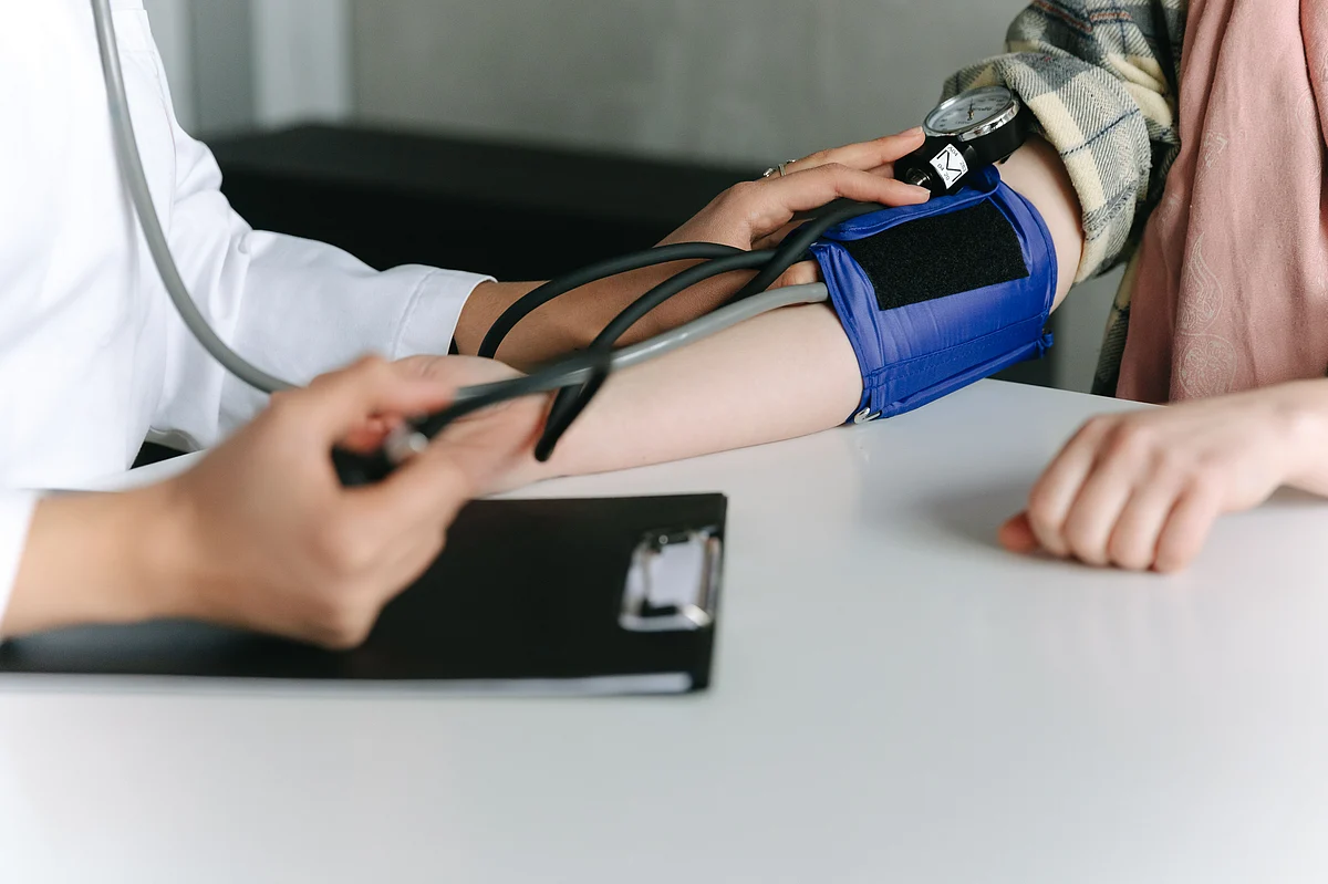 khaleejtimes.com - SM Ayaz Zakir - You're 40 on paper, but is your body 50? What UAE doctors want you to know