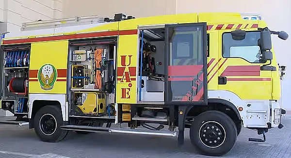 Fire breaks out near Sheikh Zayed Road building, emergency vehicles on site