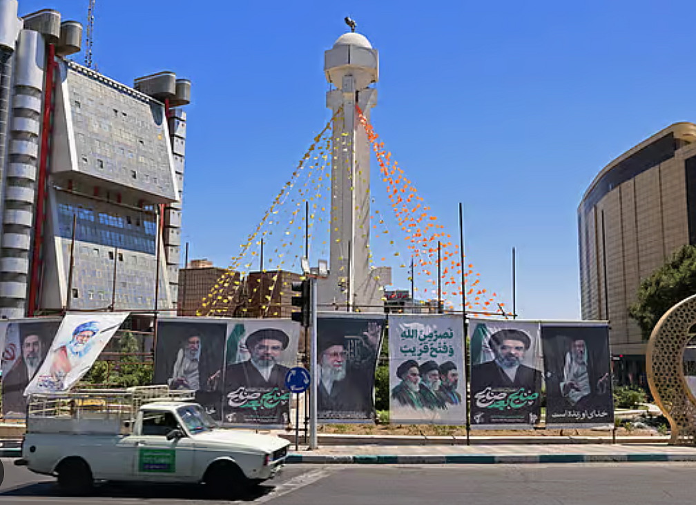 Top Iranian commander warns US of ‘devastating response’ if attacks continue
