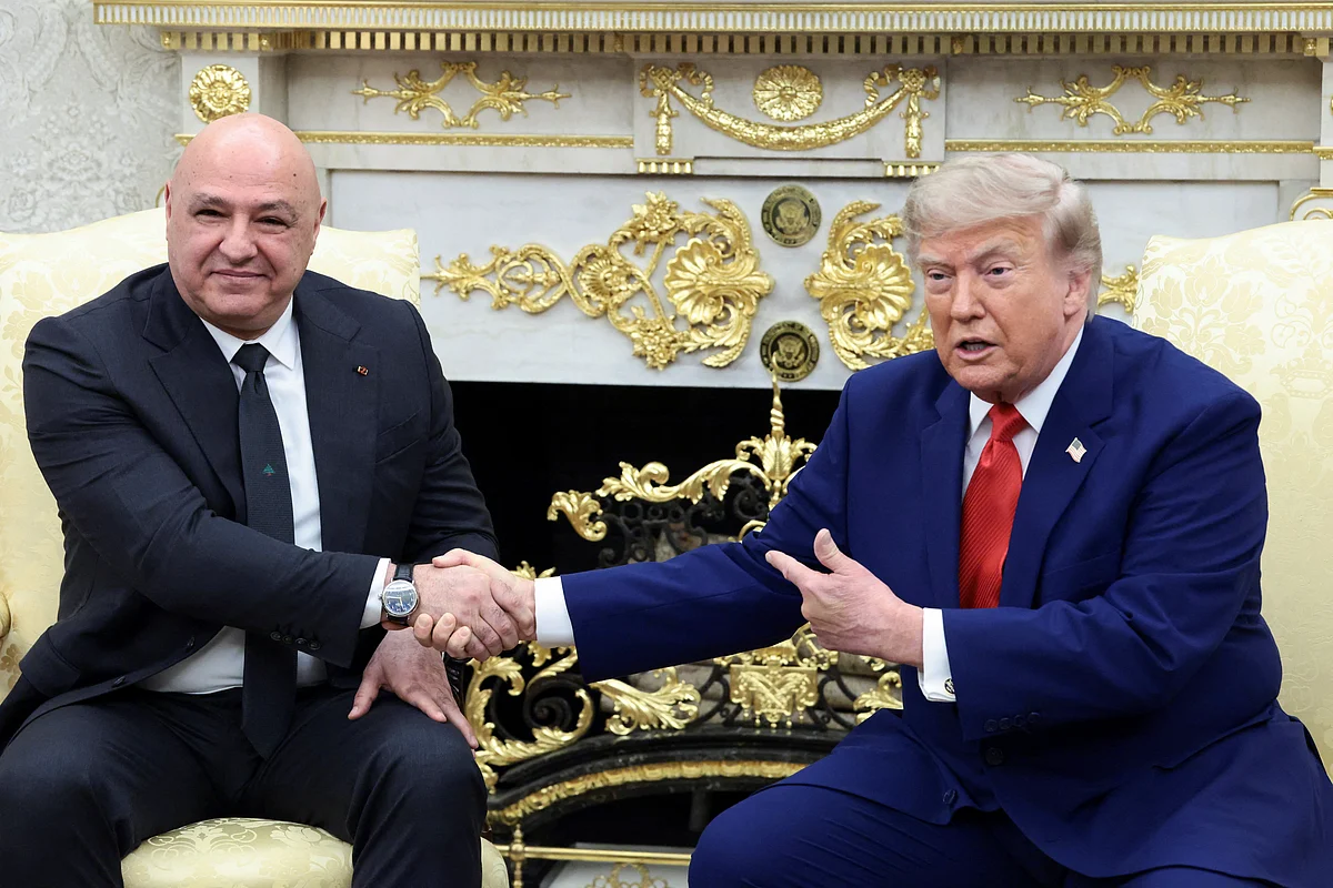 Trump welcomes Lebanon President, says will speak to Hezbollah if Aoun wanted him to
