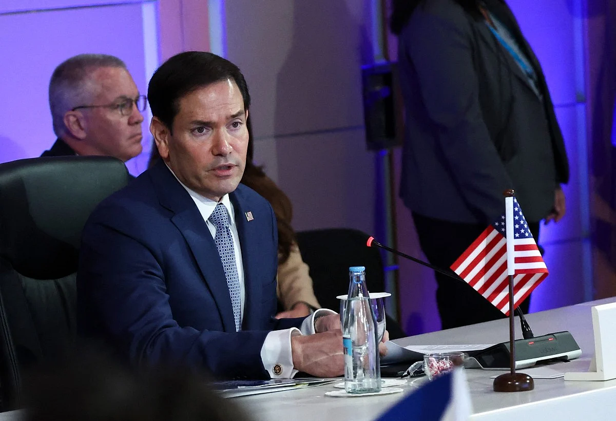 Allowing Iran to control Strait of Hormuz is 'dangerous precedent', warns Rubio