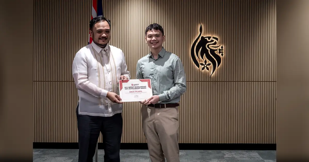 Sinh viên Dubai nhận học bổng toàn phần vượt khó, chia sẻ gánh nặng mẹ đơn thân