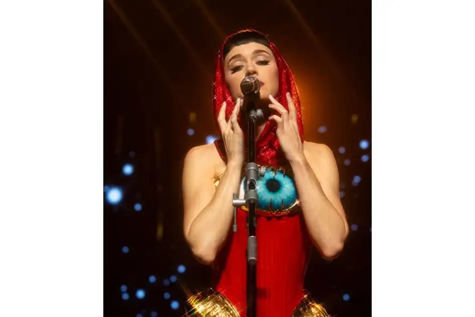 Katy Perry condemns White House for using 'Firework' in military strikes ...