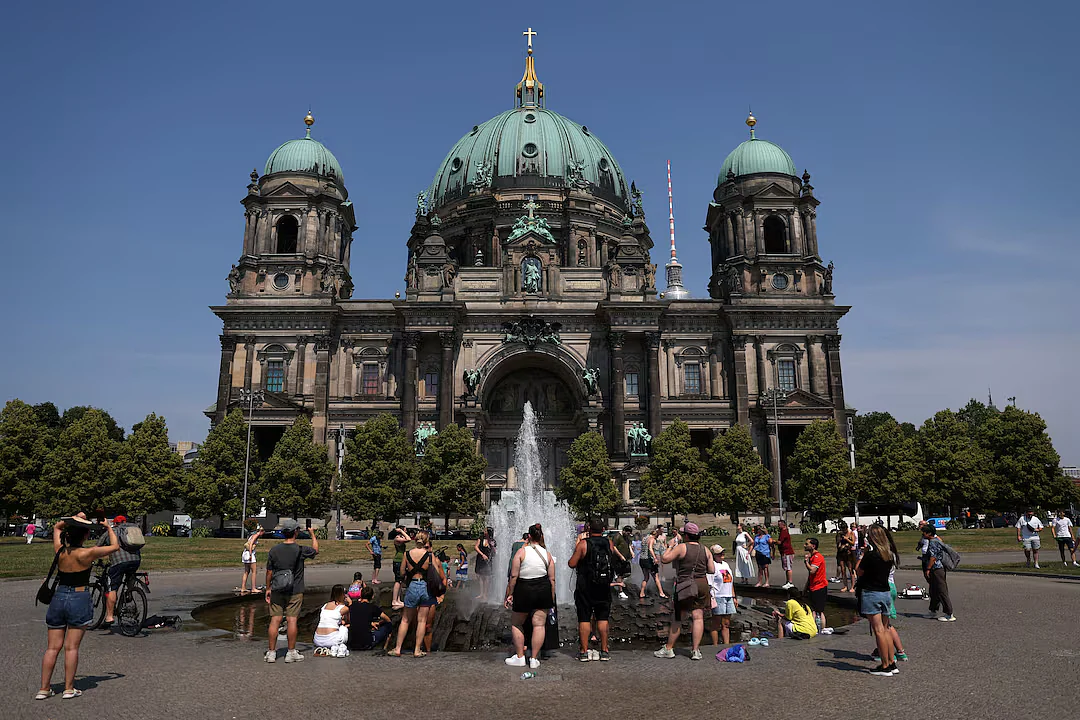 Germany Reports Nearly 10,000 Heat-Related Deaths This Year, Institute Claims
