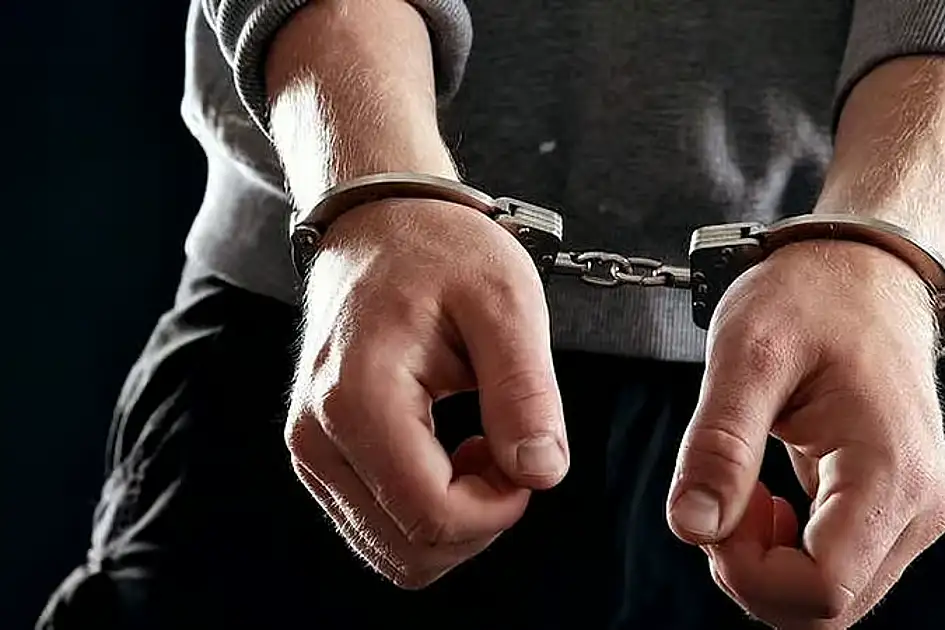 Kuwait foils terror plot, arrests citizen for trying to target vital ...
