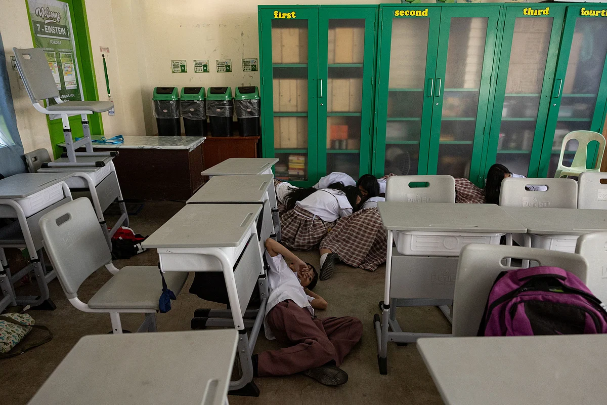 One killed, four injured in Philippines school shooting, provincial governor says
