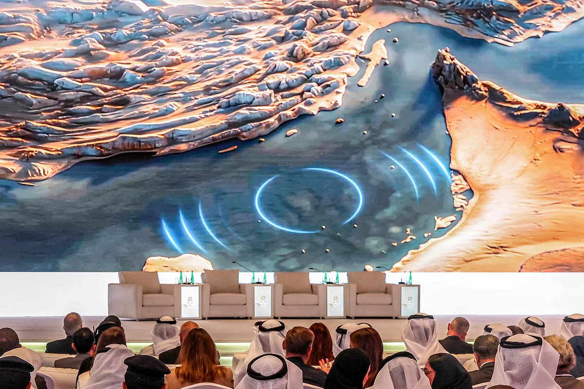 Iran can control Strait of Hormuz without closing it, experts warn at forum in UAE