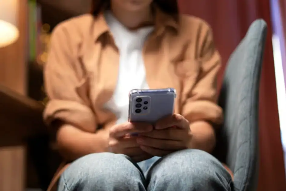 Australia proposes to let users switch off social media algorithms with ...
