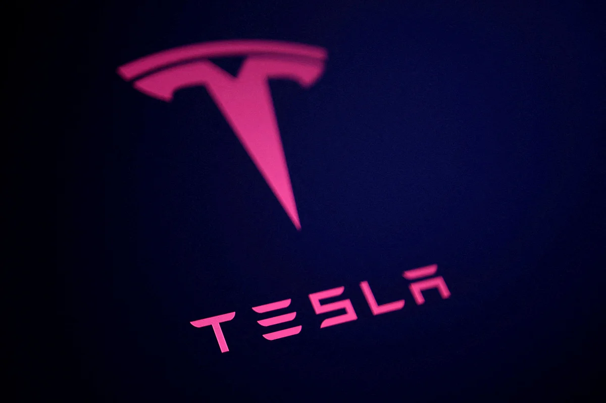 Tesla to unveil long-delayed Roadster on October 1, Musk says