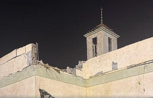 Saudi Civil Defence says 2 wounded by Houthi projectile, damages to mosque and buildings