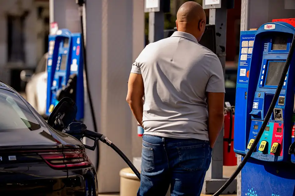 US diesel price hits new record high in blow to Trump