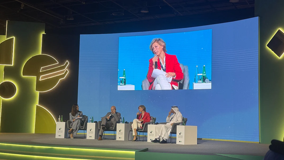 Abu Dhabi to digitise 100,000 Arabic books in push to strengthen language online