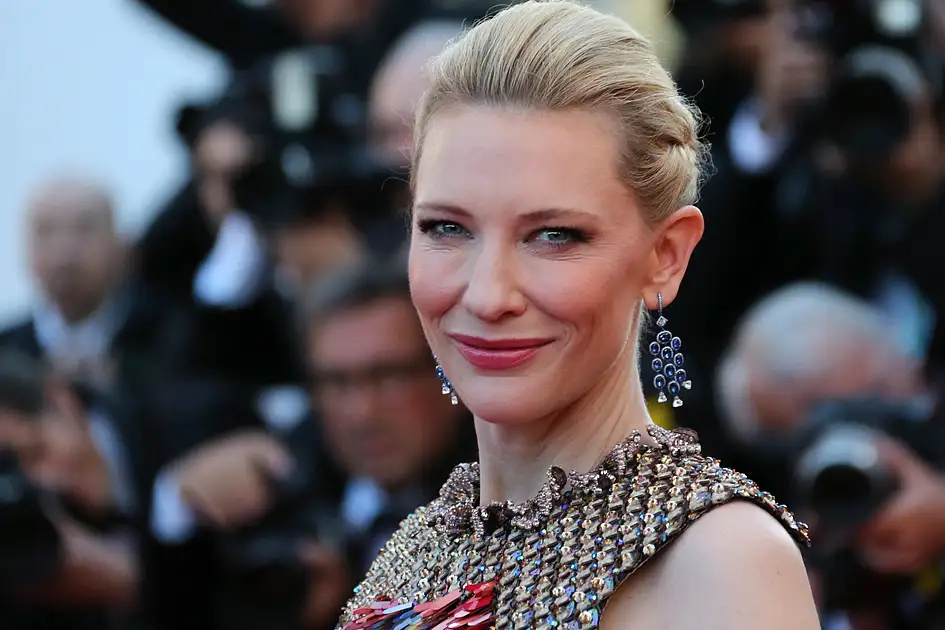 Cate Blanchett asks London theatre audience to stop filming during ...