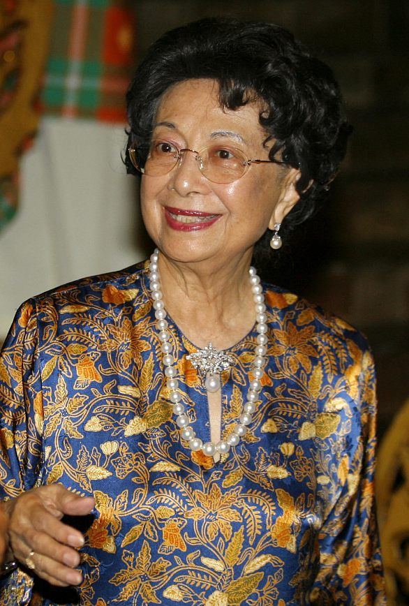 Wife of Malaysia's longest-serving PM Mahathir dies aged 100