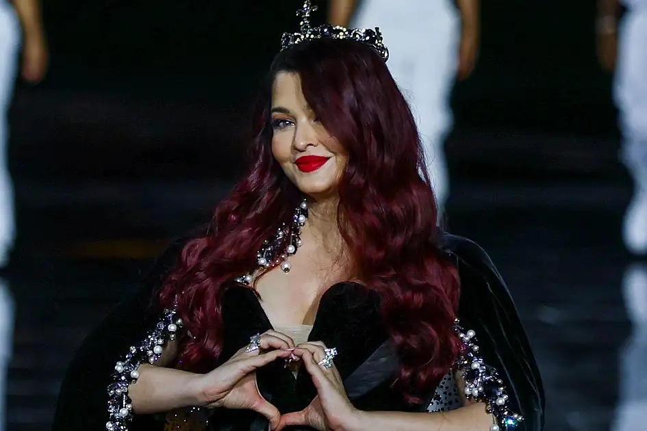 Aishwarya Rai walks L’Oreal runway at Paris Fashion Week 2026
