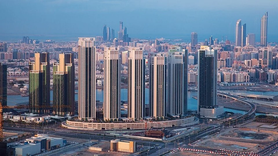 Abu Dhabi launches AI tools to track residents' exposure to air pollution in real time