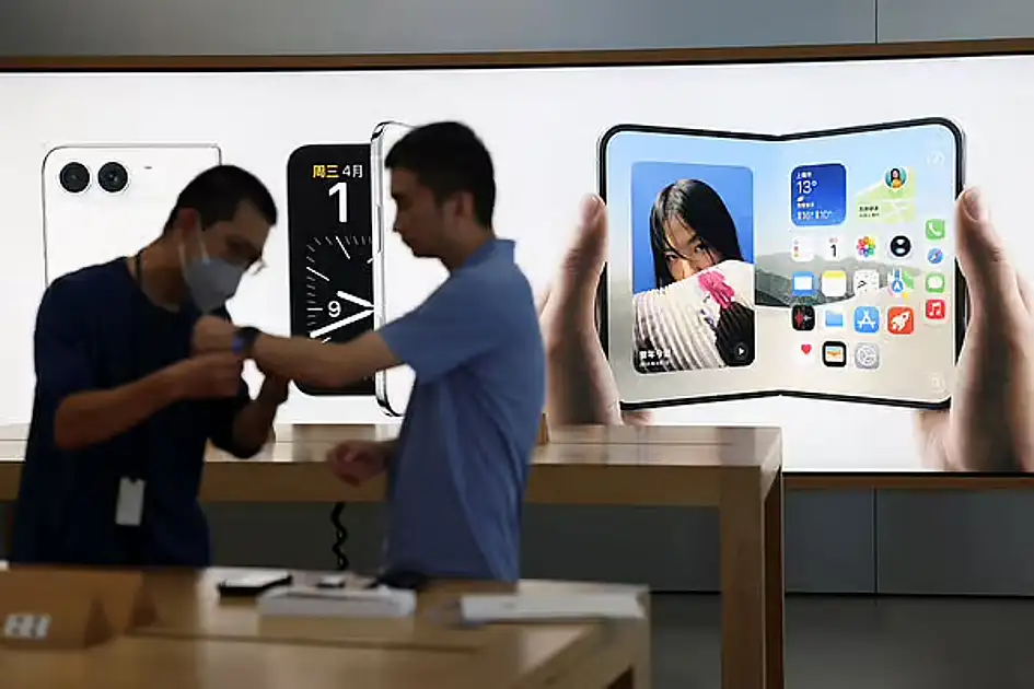 Up to Dh13,559 iPhone Duo: Can Apple convince UAE buyers to pay more for a ...