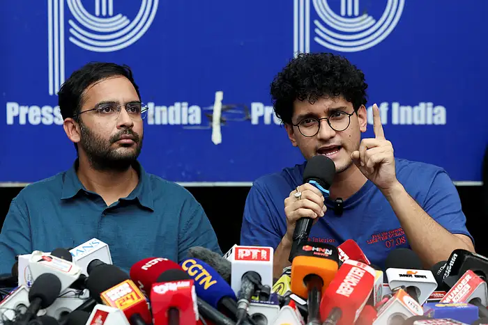 Disturb Search Engine India orders release of top 'cockroach' movement leaders Saurav Das ...