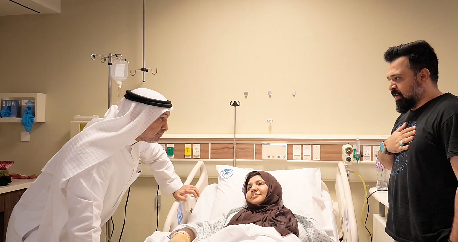Video: Saudi minister visits Abu Dhabi-based woman injured in attack on Riyadh airport