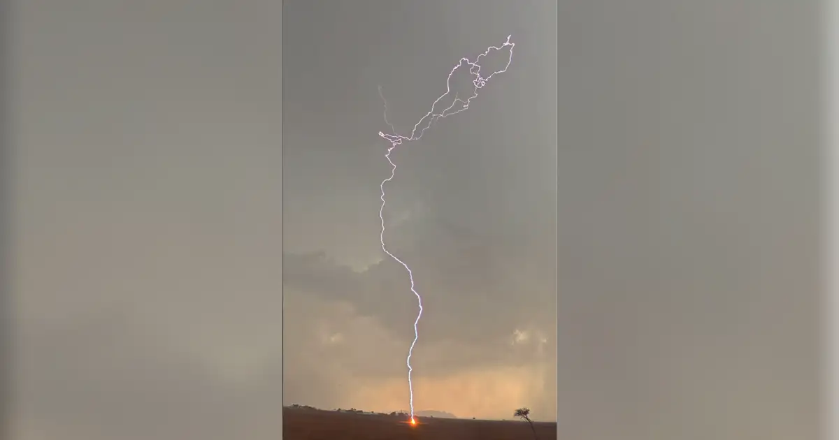 UAE sees hail, lightning and flooding as rain continues through week